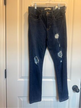 Levi’s Dark Blue Ripped 311 shaping Skinny Jeans